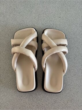 Alohas Cream Padded Leather Slide Sandals EU 37 Minimalist Spain Y2K Resortwear